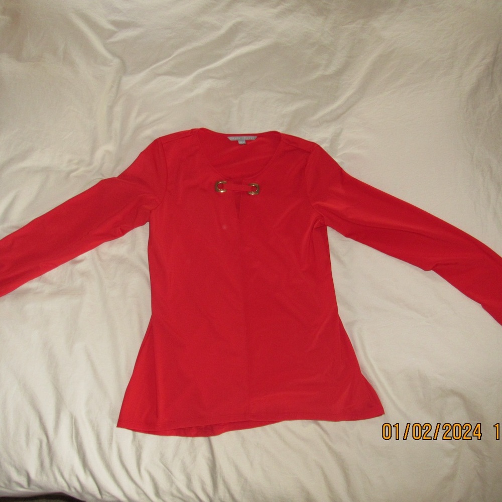 Women’s size small red blouse. NWOT